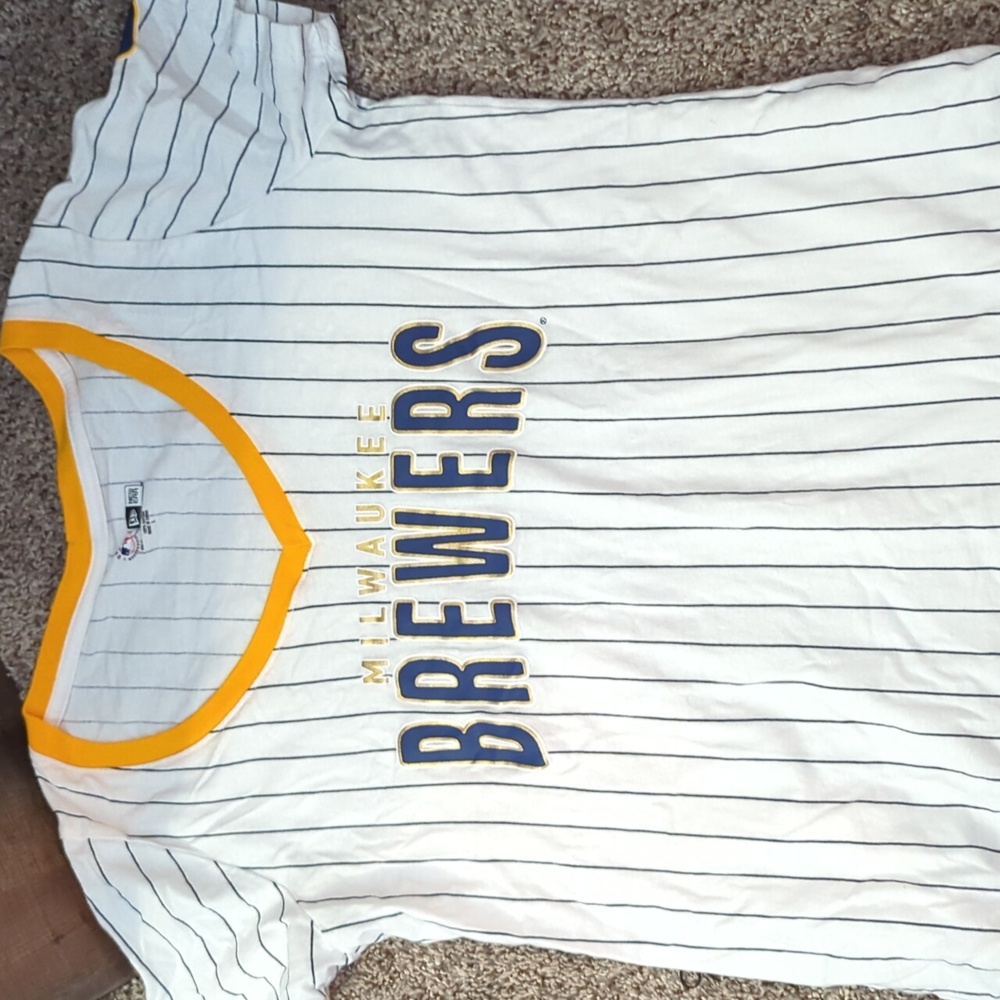 Brewers tee